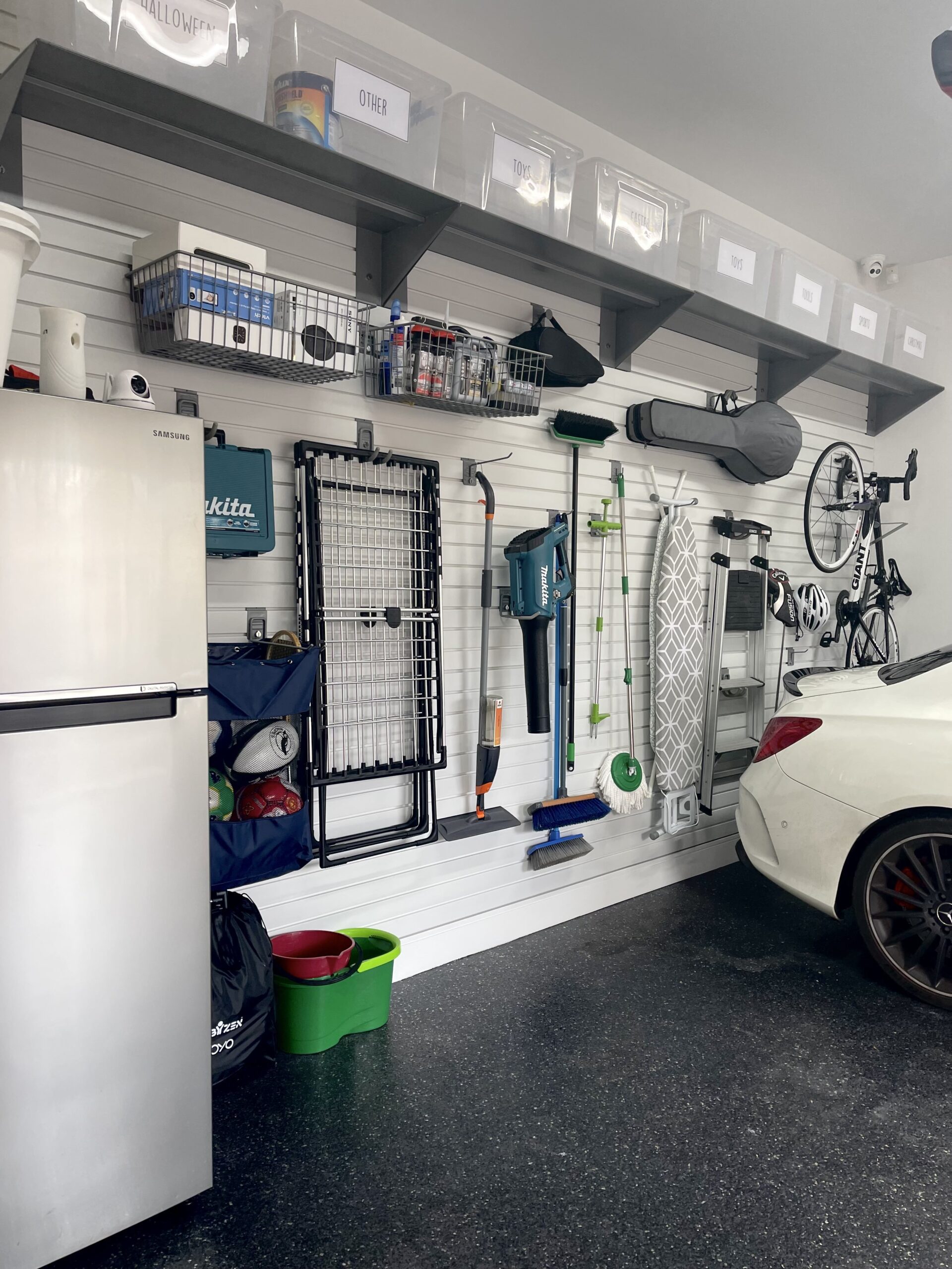 Organised Garage System