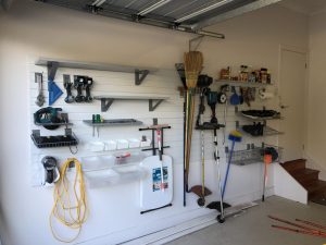 How to Manage Weight on Your Shelves